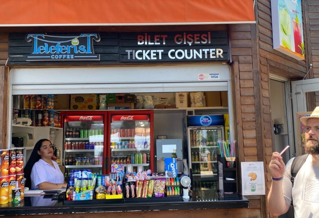 WhatsApp Image 2025-10-09 at 12.10.21 (1)