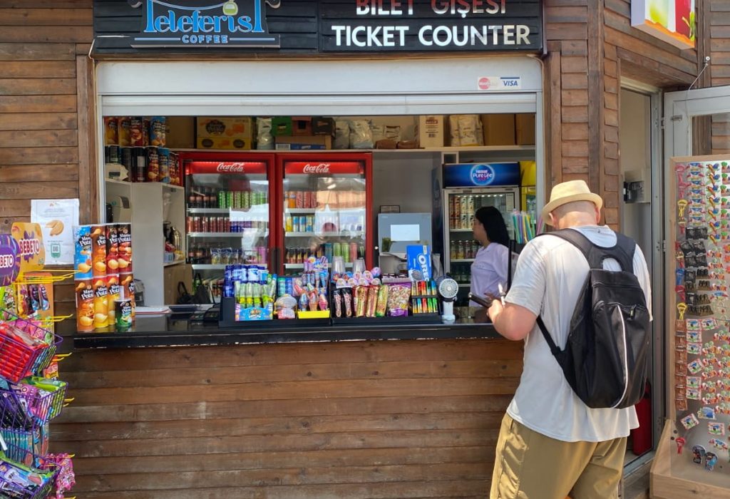 WhatsApp Image 2025-10-09 at 12.10.21 (2)